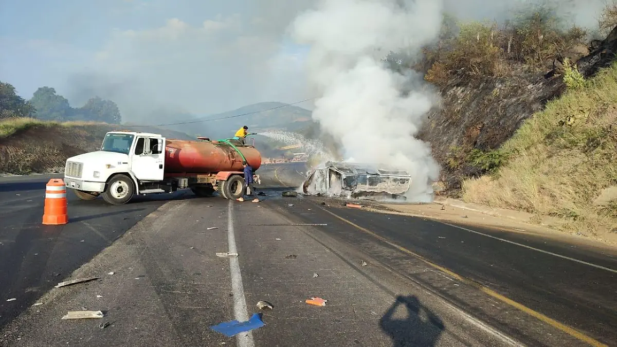 Accidente en la autopista Siglo XXI